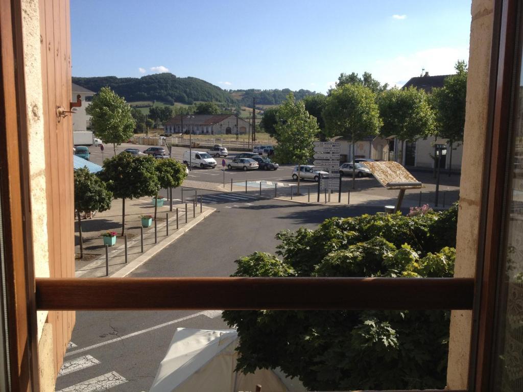 Sévérac-le-Château Hotel De La Gare חדר תמונה